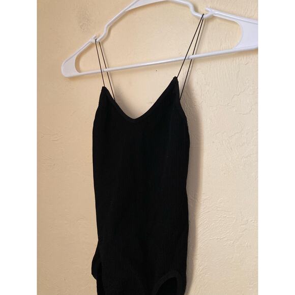 Urban Outfitters Out From Under Women's Bodysuit Size SP Black Strappy - Picture 2 of 5